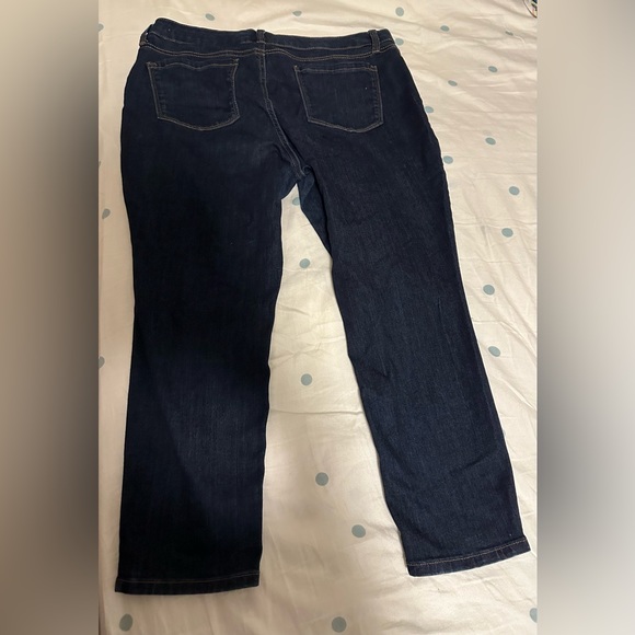 Crown & Ivy skinny jeans size 16PS (petite) - Picture 2 of 4
